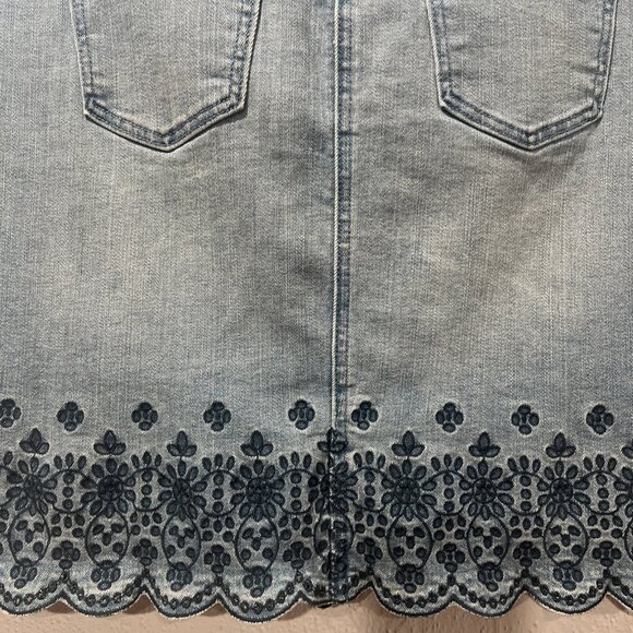 Talbots Y2K Embroidered Denim Pencil Skirt Womens 4 Floral Scalloped Hem Classy - Picture 5 of 11